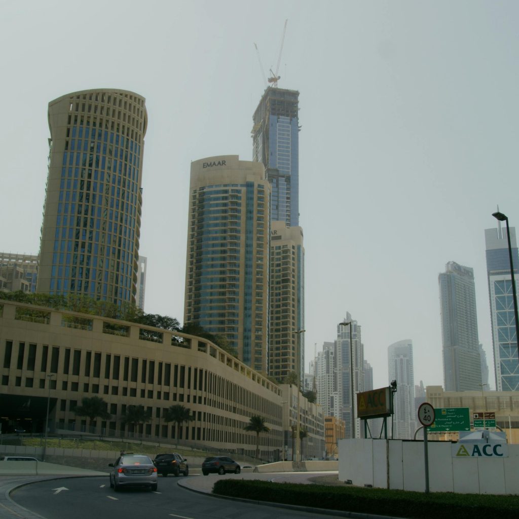 Cozy, affordable hotel room in Dubai’s Deira neighborhood – smart stay for budget travel tips Dubai.